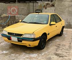 Peugeot 405